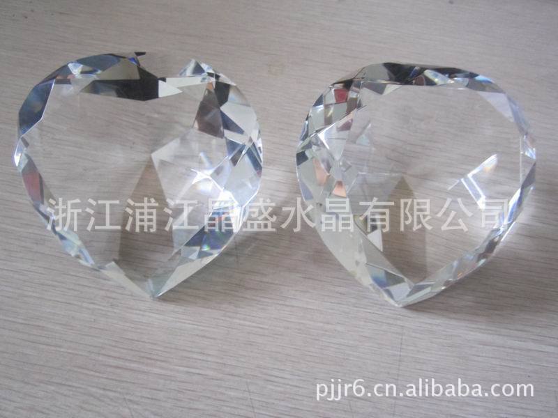 Heart-Shaped Diamond Crystal Handicrafts Glass Paperweight