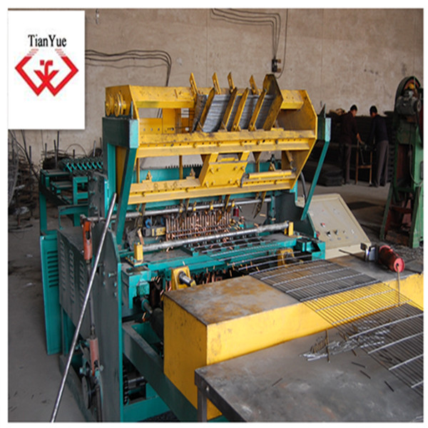 Fully Automatic and Semi-Automatic Welded Wire Mesh Machine