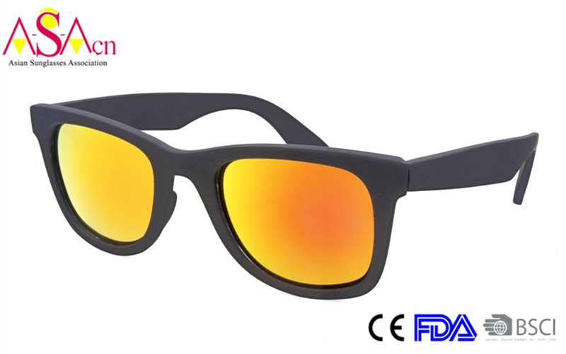 New Designer Fashion Simple Elegant Unisex Quality Sunglasses with UV400