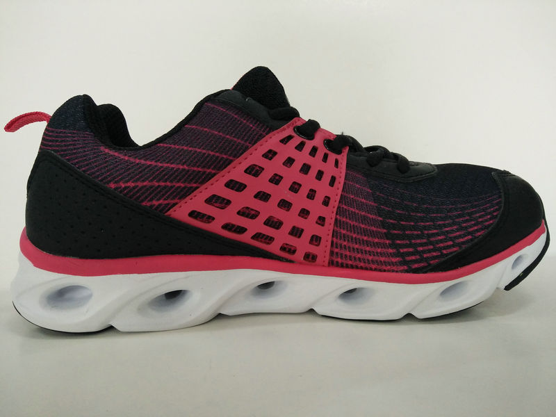 Black Red Comfort Running Shoes Women Sneakers