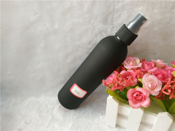 250ml Matte Black Aluminum Bottle with Pump