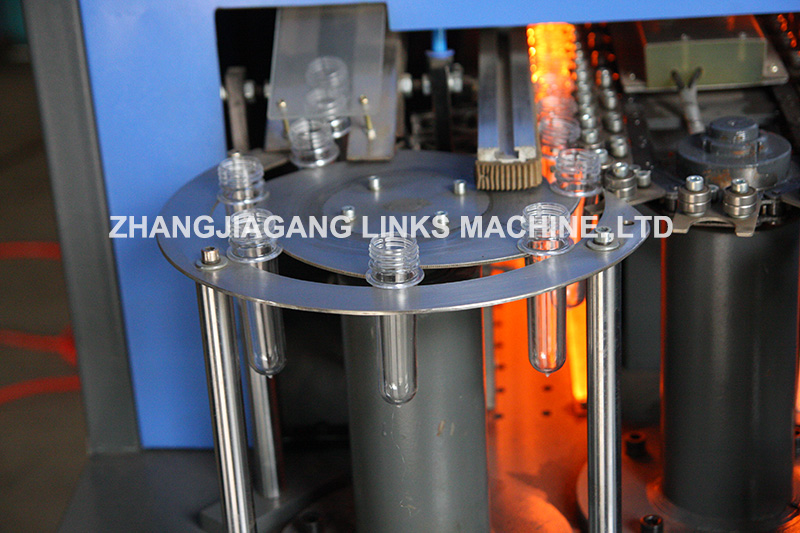 Semi-Auto Bottle Blowing Machine Price for Sale in China