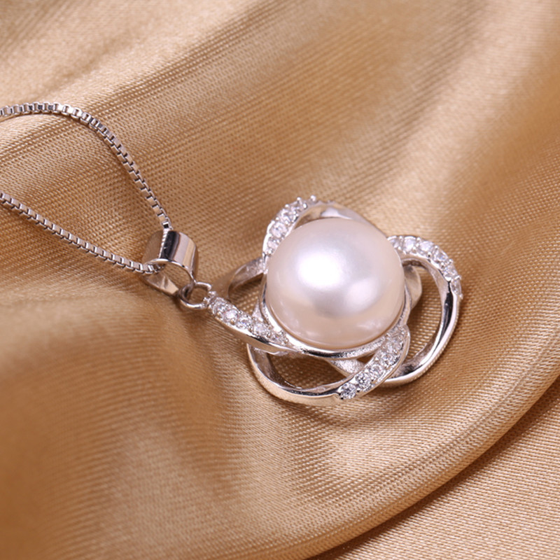 AAA Fashion Freshwater Pearl Pendant 9-10mm Semi Round White Pearl Pendant Necklace