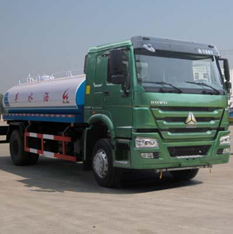 Sinotruck HOWO 6X4 20m3/20000L Capacity Water Tank Truck