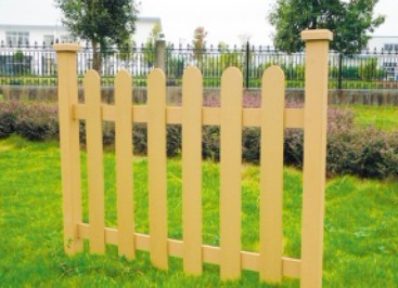 1000*1000 2014 Eco-Friendly Hot Sale Cheap Outdoor Wood Plastic Composite/ WPC Fence