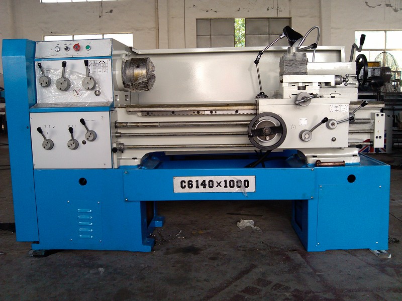 Lathe Machine / Tornos (C6240C) Center Dis. 1000mm, 1500mm, 2000mm