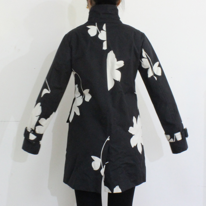 Black and White Flower Hooded PVC Raincoat for Woman