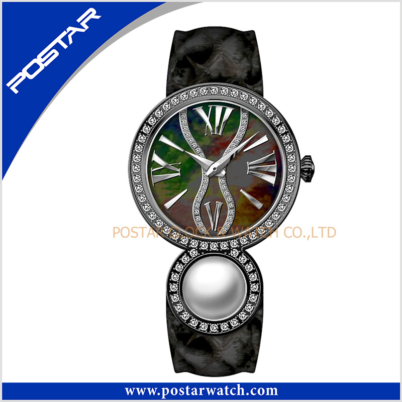 Fashion Pearl Ladies Quartz Stainless Steel Watch with Mop Dial