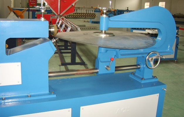 Round Slitting Machine