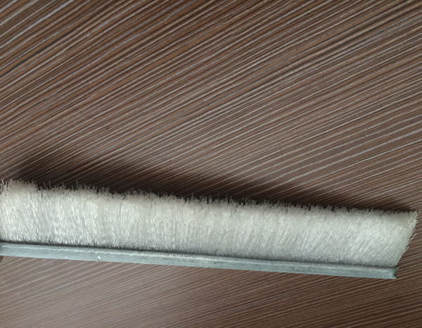 Wooden Handle Nylon Strip Cleaning Brush (YY-607)