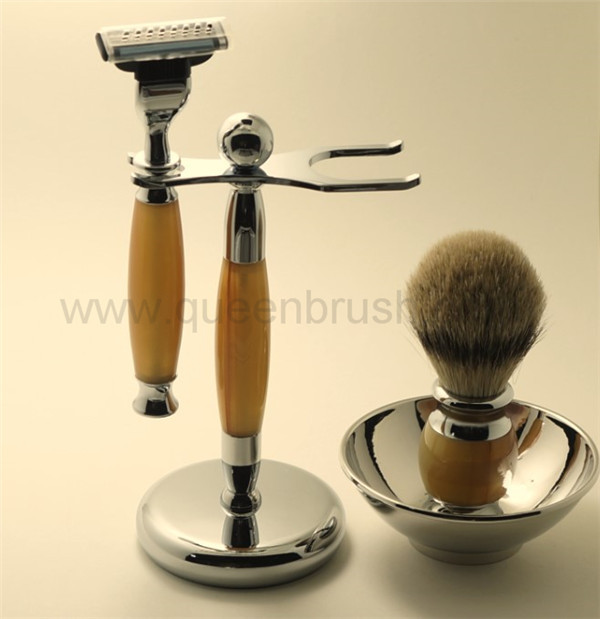 Luxurious Shave Razor Badger Shaving Brush