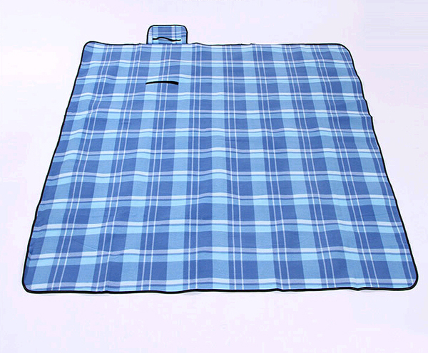 Thick Suede Moisture Pad Large 2*2 M Picnic Mat