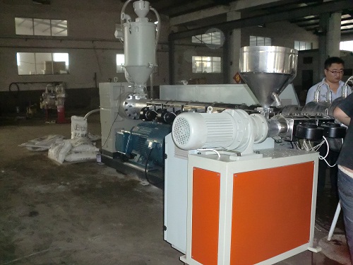 HDPE Pipe Making Machine/HDPE Water Gas Pipe Making Machine