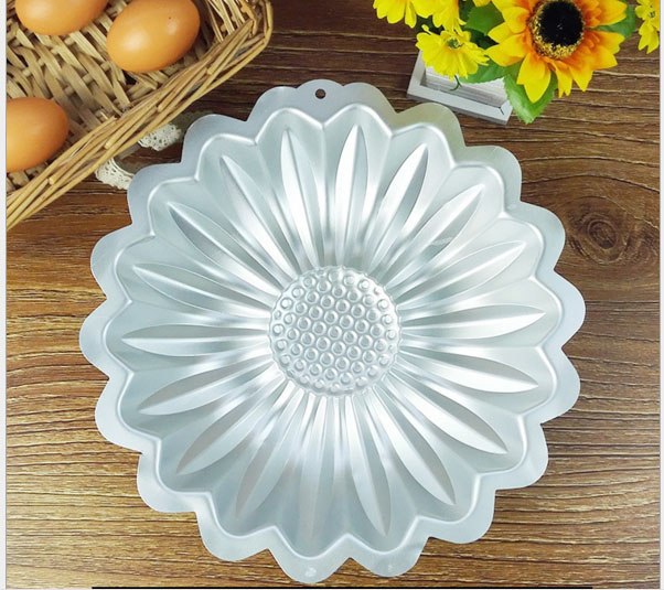 27.5*5cm Aluminum Sun Flower Big Cake Mold