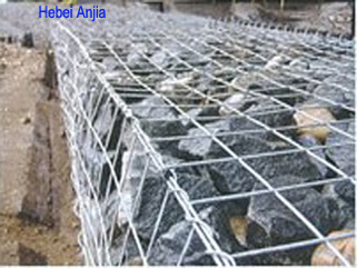 Low Price Black Iron Wire Hexagonal Gabion Box with (CE and SGS)