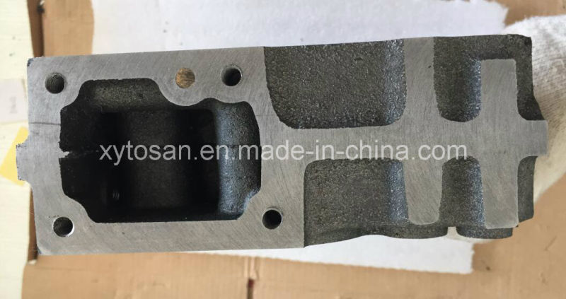 Casting Engine Parts Cylinder Head D1402 for Kubota Cylinder