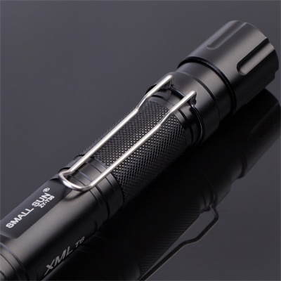 Portable Clip Xml T6 Rotating Focusing 2X18650 Batt T36 Flashlight