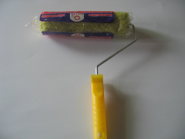 Plastic Handle Roller Paint Brush (YY-620)