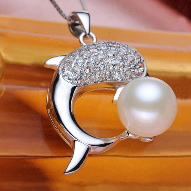 Cute Dolphin Shaped Pearl Pendant AAA Semi Round 9-10mm Freshwater Fashion Pearl Pendant