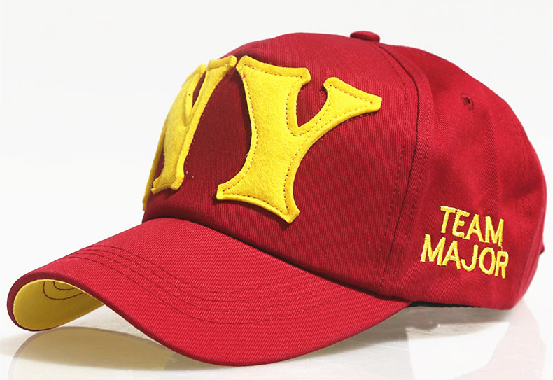 OEM Produce Customized Logo Embroidered Cotton Promotional Baseball Cap