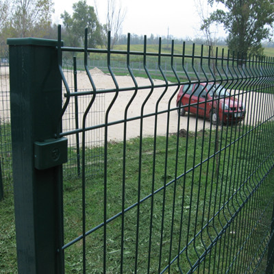 Residence Welded Wire Mesh Security Fence