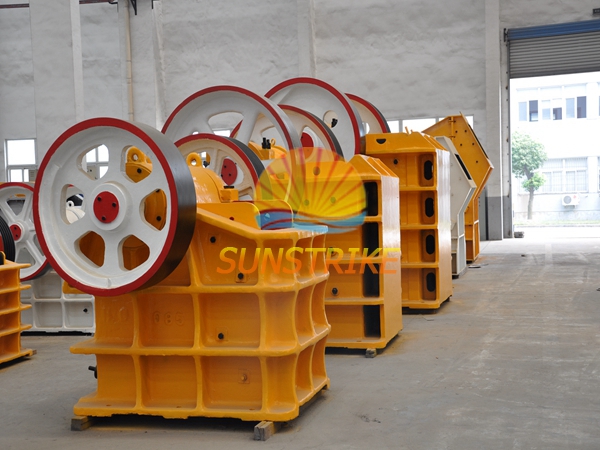 China New Energy Saving Jaw Crusher Mining Crusher