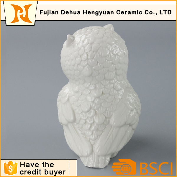 Glazed White Owl Shape Ceramic Animal Figure for Home Decoration