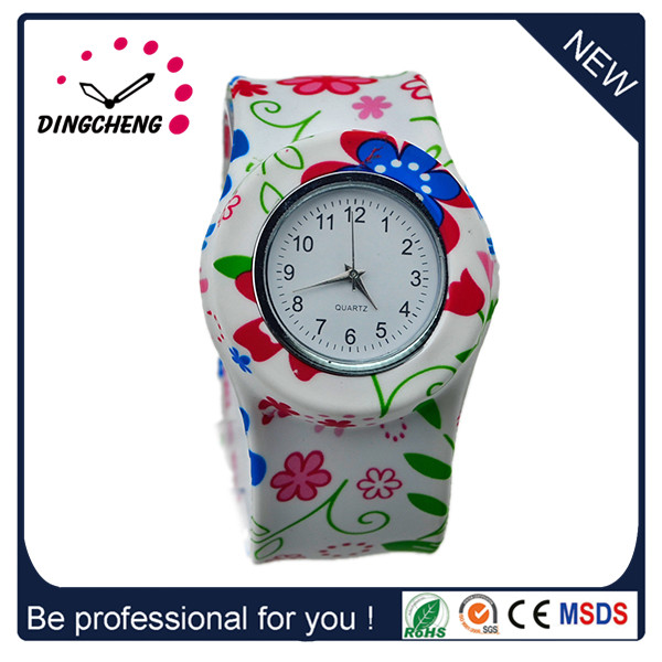 Promotion Sport Wrist Rubber Silicone Slap Fashion Watch Merry Christmass Gift (DC-104)