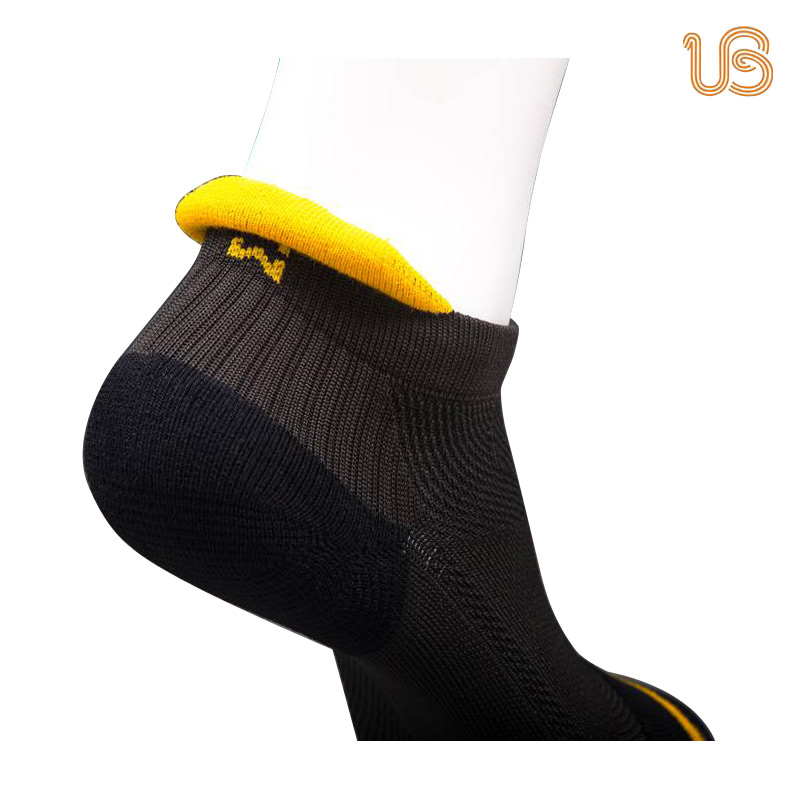 Quick-Drying Mesh Running Socks