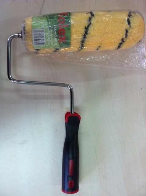 Plastic Handle Roller Paint Brush (YY-620)