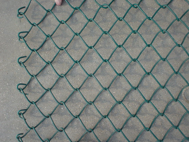 Hot-Dipped Galvanized Iron Wire Mesh Chain Link Fence (anjia-186)