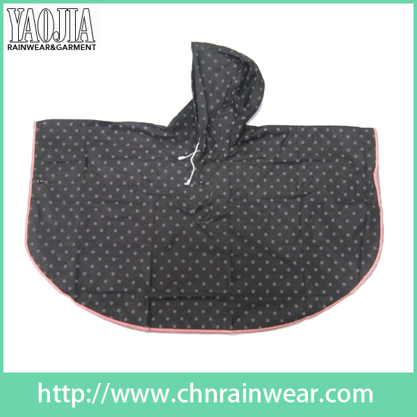 Wholesale Fashion Plastic Rain Wear for Children