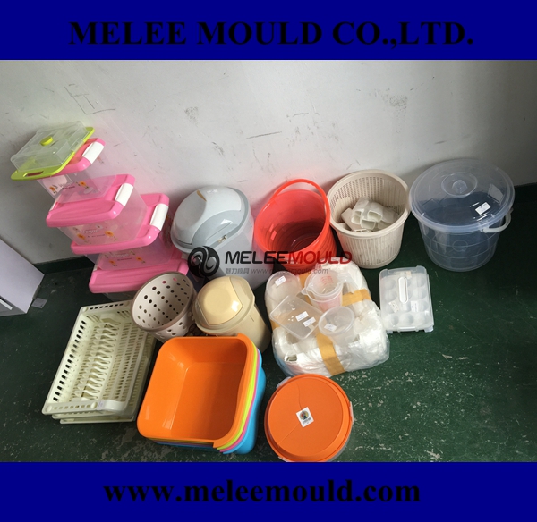 Plastic lattice food container mould