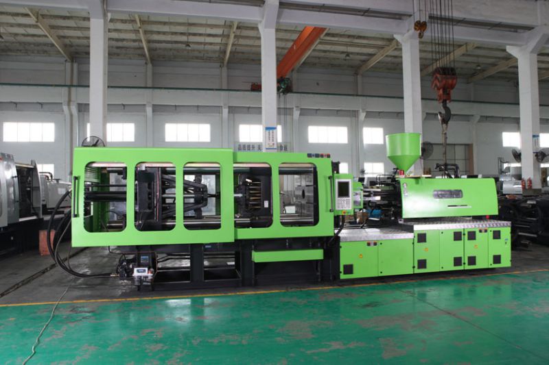 2200 Ton High Efficiency Energy Saving Injection Molding Machine (AL-VJ/2200W)