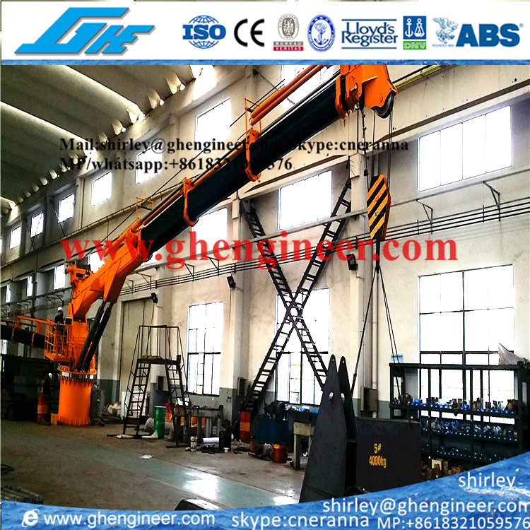 Knuckle and Telescopic Boom Pedestal Offshore Crane