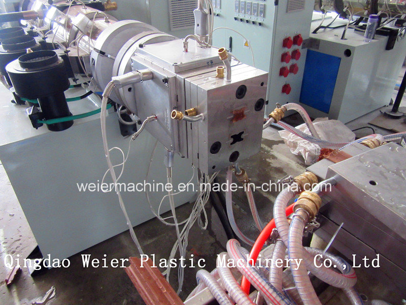 PE/PP Wood Plastic Composite Profile Extrusion Line