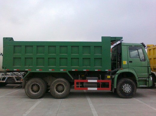 HOWO Standard 6X4 Dump Truck