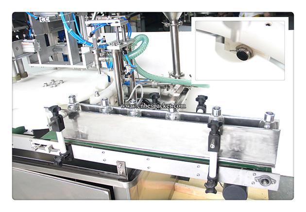 Automatic Bottle Filling Machine Price with Capping