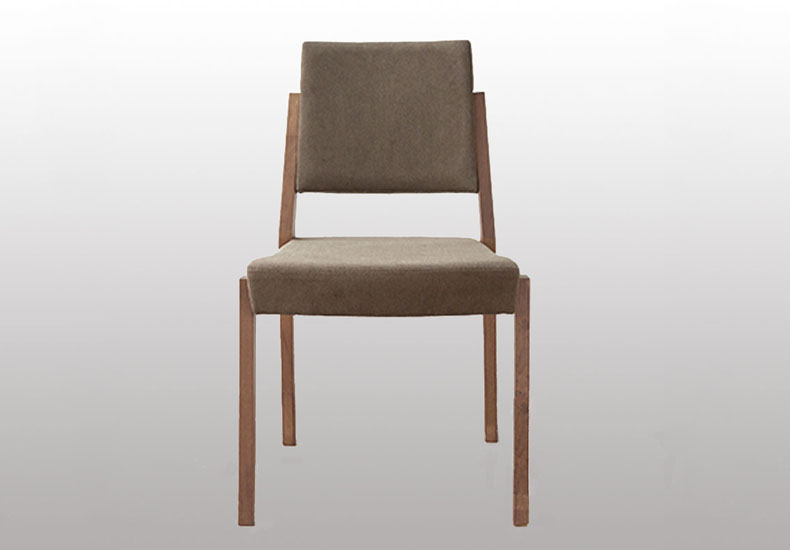 Solid Wooden Fabric Dining Chair with Famous Design