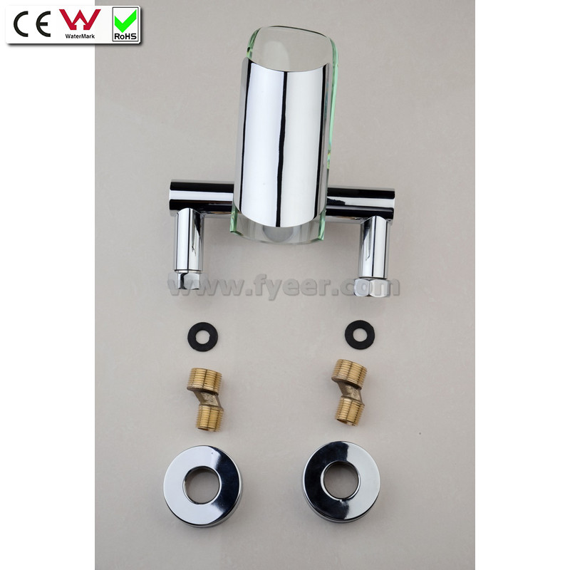 Glass Spout Waterfall Wall Mounted Bath Tap Faucet (QH0814W)