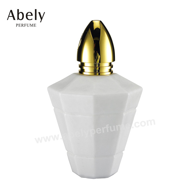 Dubai Occidental Perfume Glass Bottle on Sale (Factory)