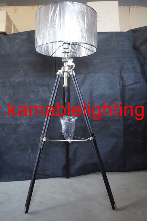 Hotel Modern Clear Lampshade Tripod Stand Lamp