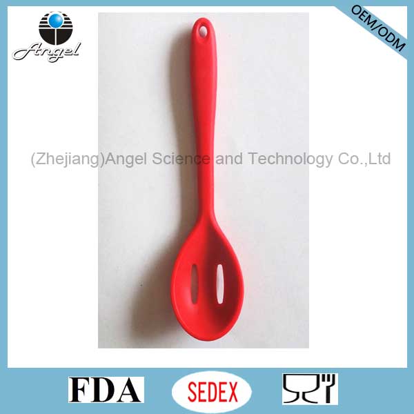 Heat Resistant Silicone Slotted Kitchen Spoon Silicone Kitchenware Set Sk16