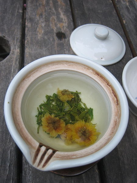 Summer Cool Chrysanthemum Tea