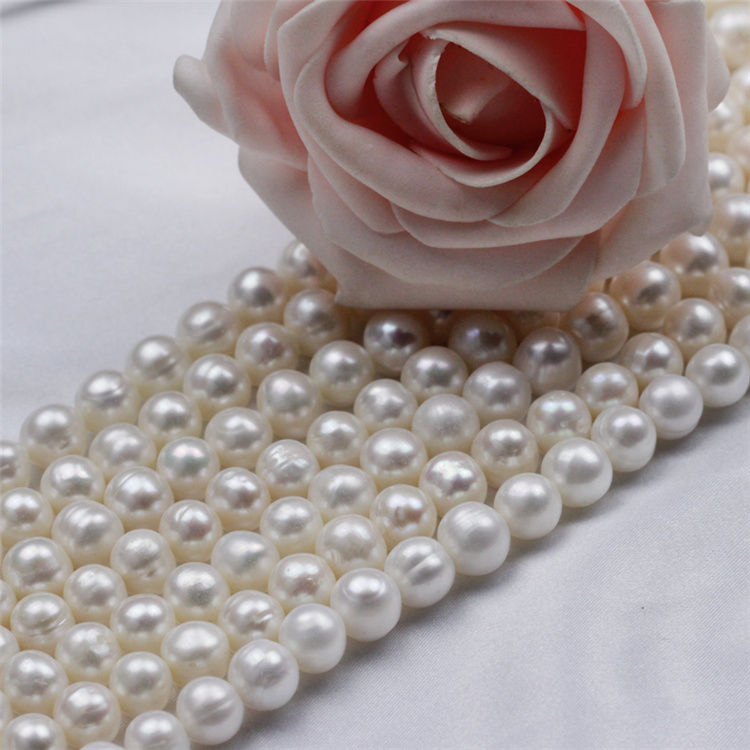 9-10mm a+ off Round Cultured Freshwater Pearl Strand