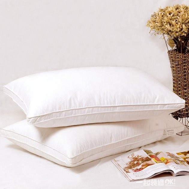 Eco-Friendly Classic Design Sleeping Pillow for Home &Hotel