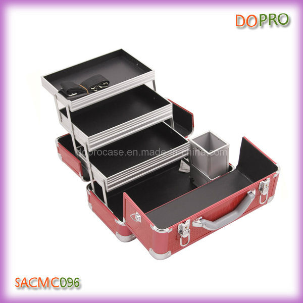 Three Large Trays Aluminum Beauty Train Case (SACMC096)