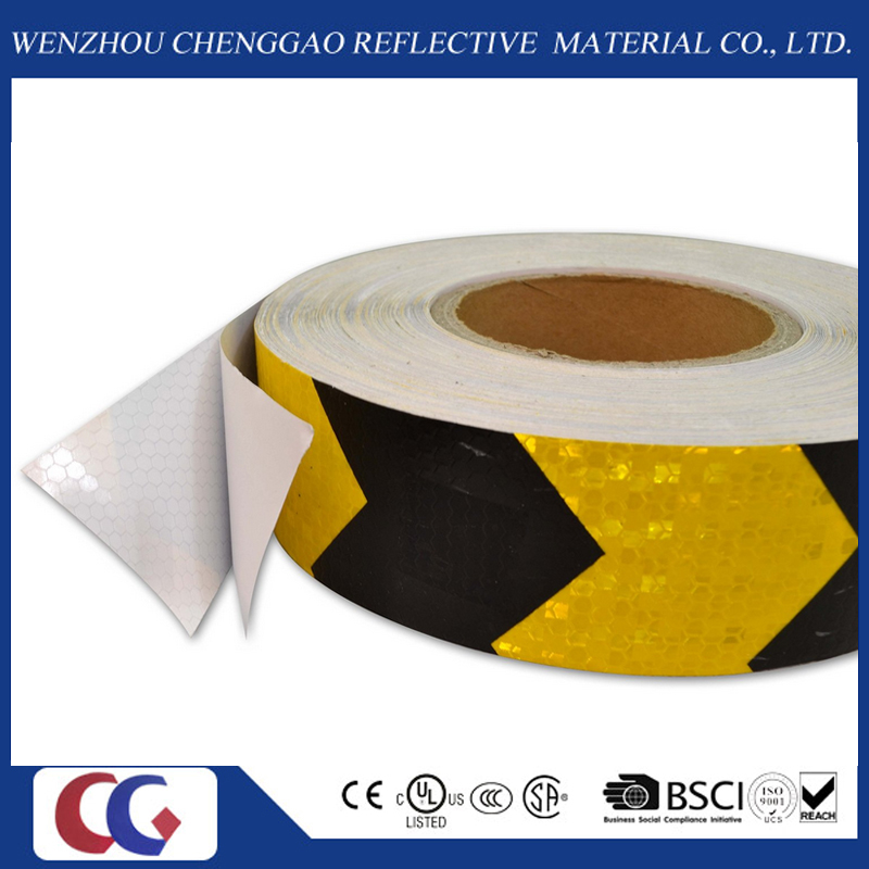 PVC Black and Yellow Conspicuity Arrow Reflective Sticker Rolls 5cm (CG3500-AW)