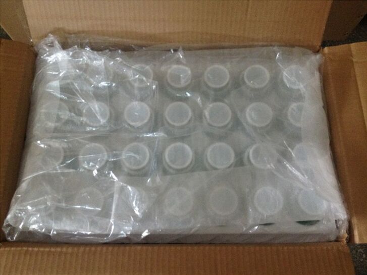 15ml-120ml Waist Shape Plastic Empty Arylic Lotion Bottles