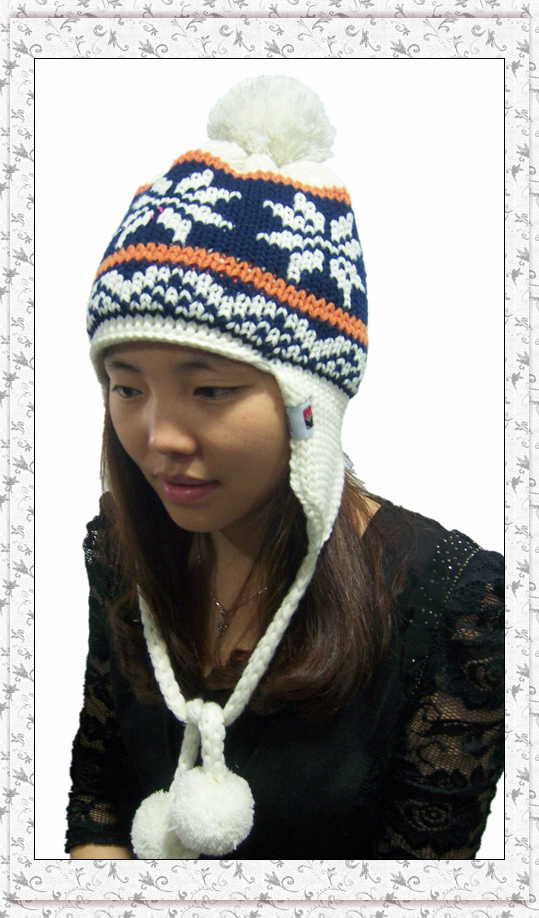 New Winter Jacquard Lady Earflap Knitted Hat with Balls (1-3509)